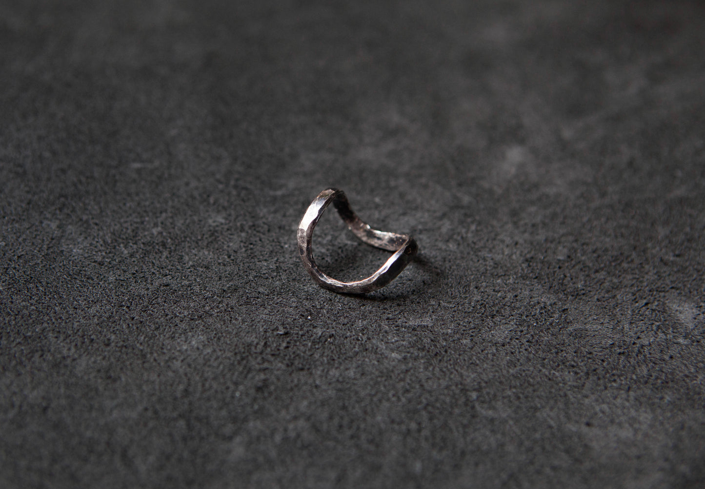 Curved Ring in Silver