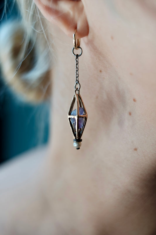 Pentagon Earring with Amethyst