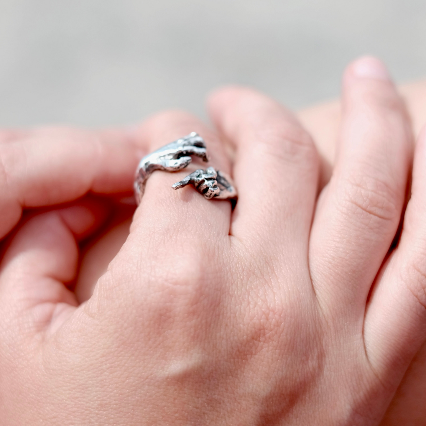 Hands Ring in Sterling Silver